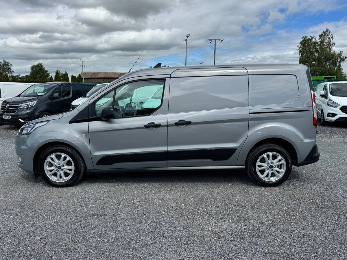 FORD TRANSIT CONNECT LWB TREND NO VAT - Image 4