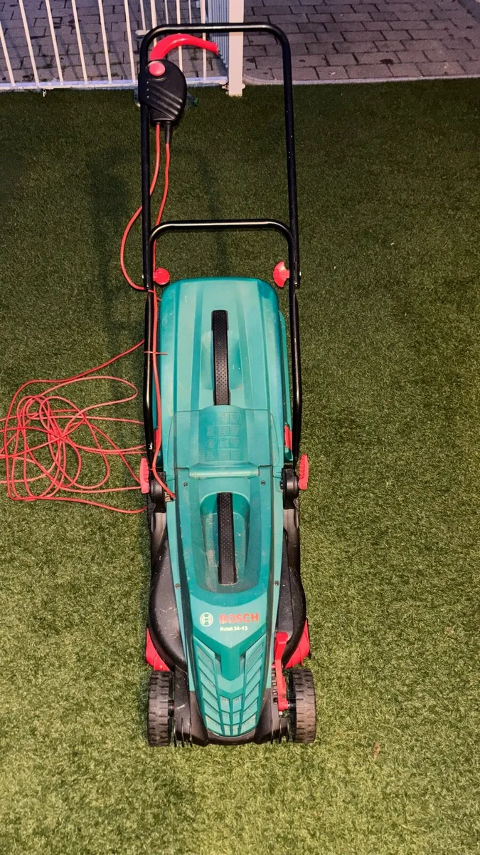 Bosch Rotak Electric Lawn Mower - Image 2