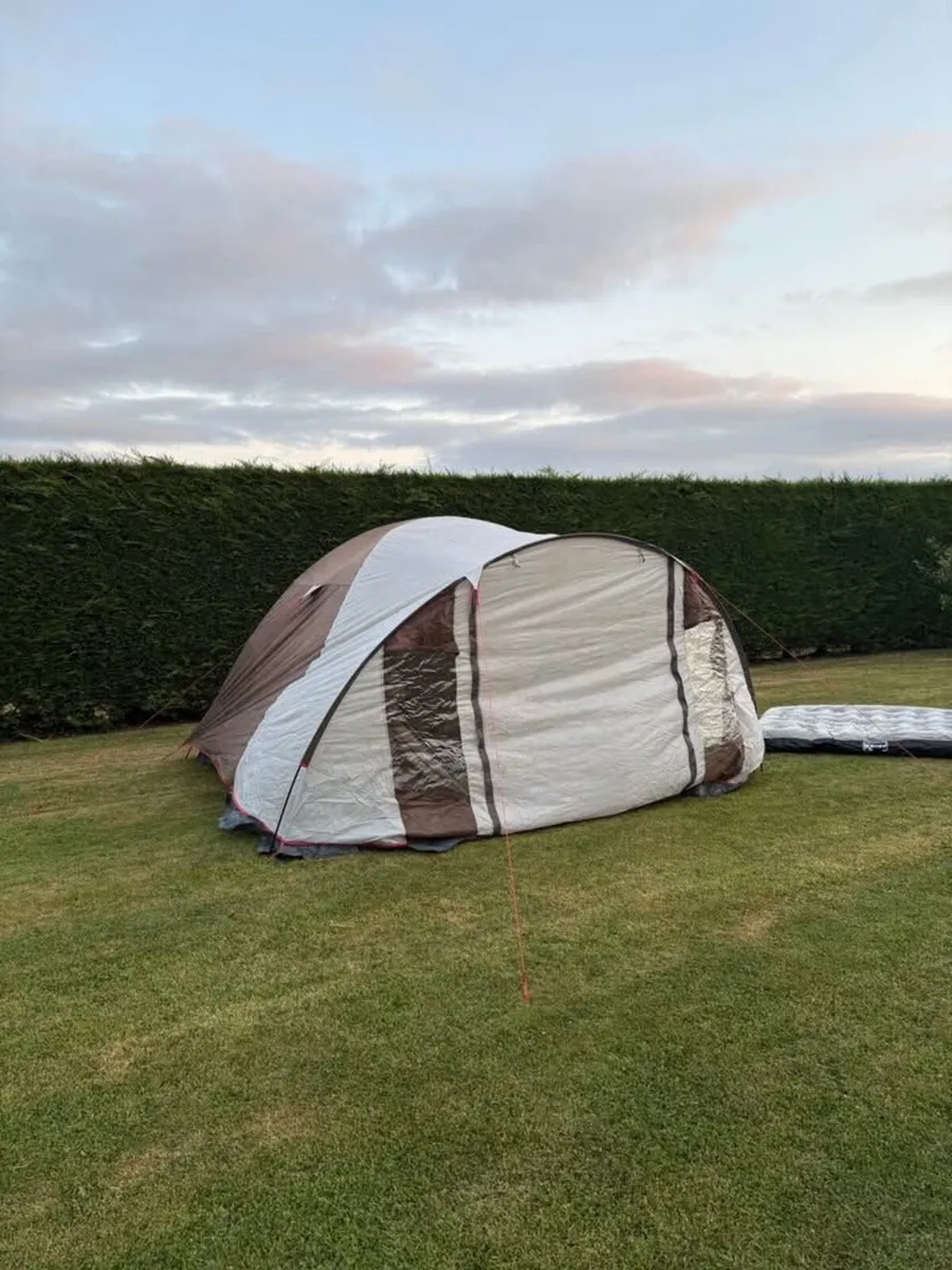 Omeara Tent - Image 1