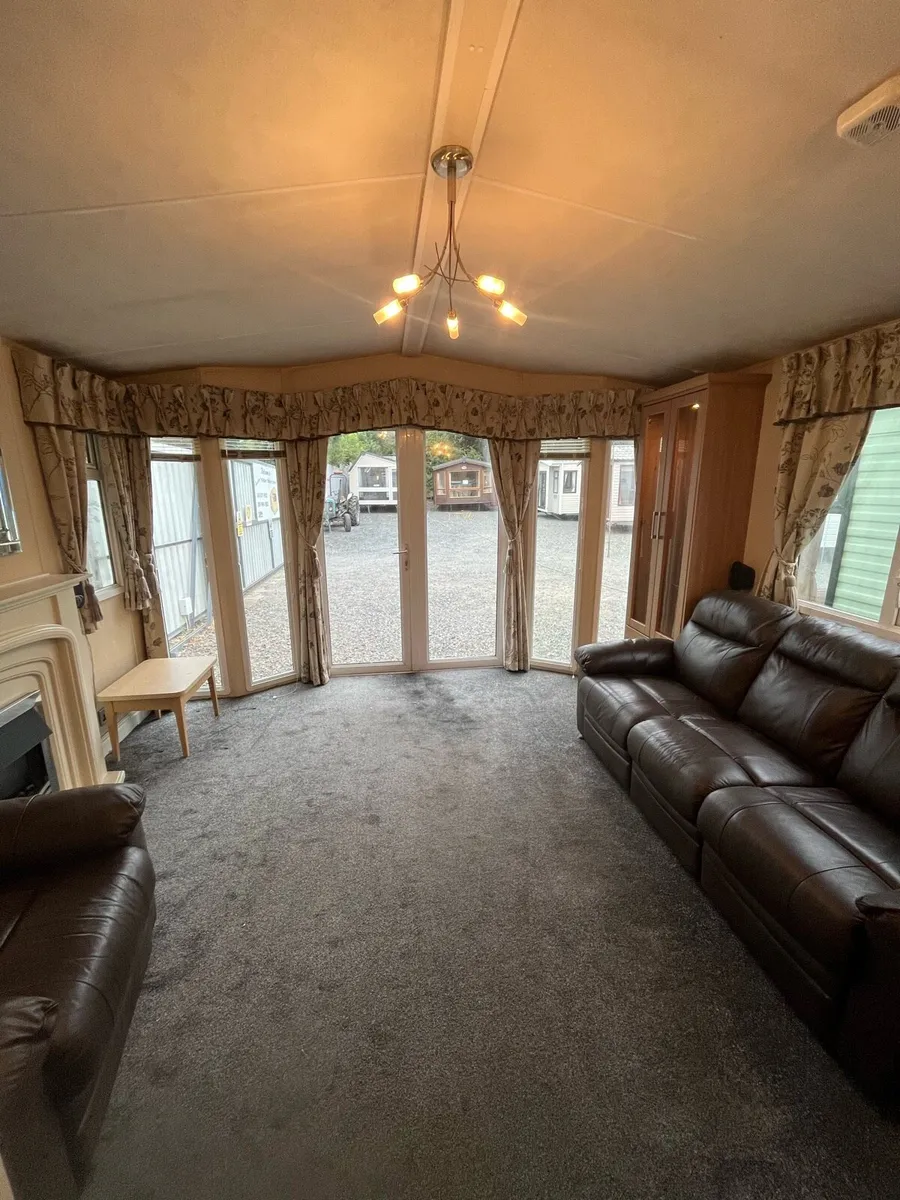 BK BLUEBIRD SENATOR @ HUDSONS KILDARE MOBILE HOMES - Image 2