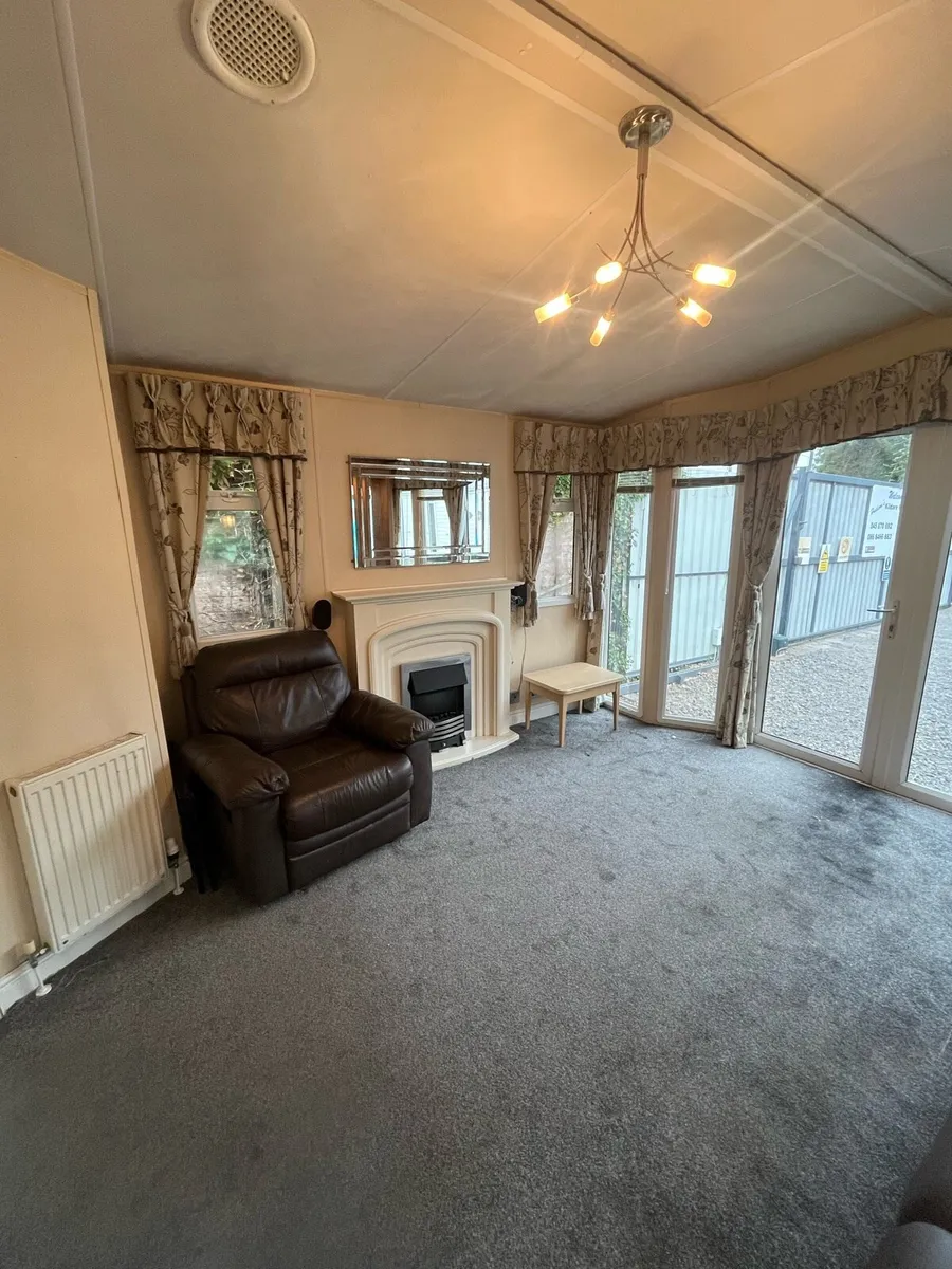 BK BLUEBIRD SENATOR @ HUDSONS KILDARE MOBILE HOMES - Image 3