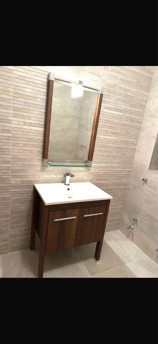 Bathroom Vanity Unit - Image 1