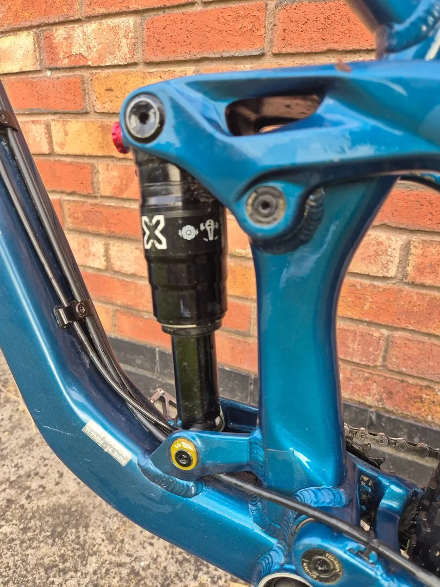 GT Sensor Sport Full Suspension MTB - Image 3