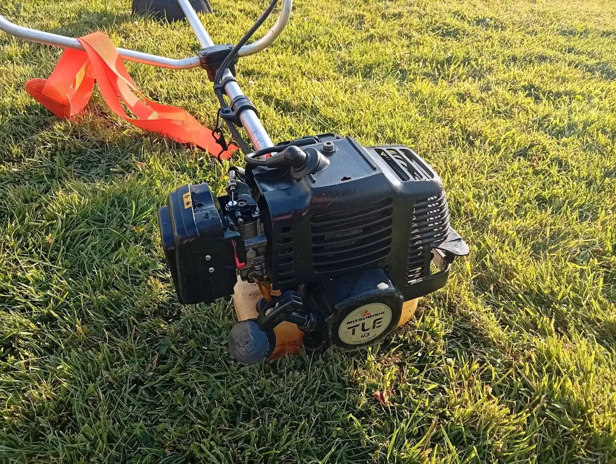 Mitsubishi TLE 43 Strimmer for sale - Image 3