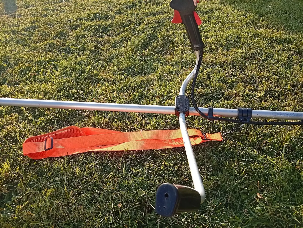 Mitsubishi TLE 43 Strimmer for sale - Image 4