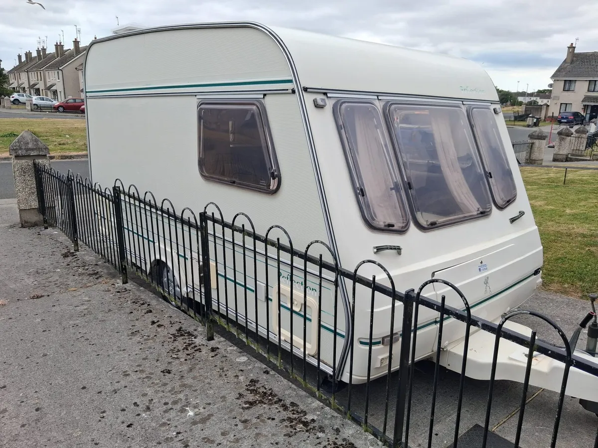 2 Berth Caravan - Image 2