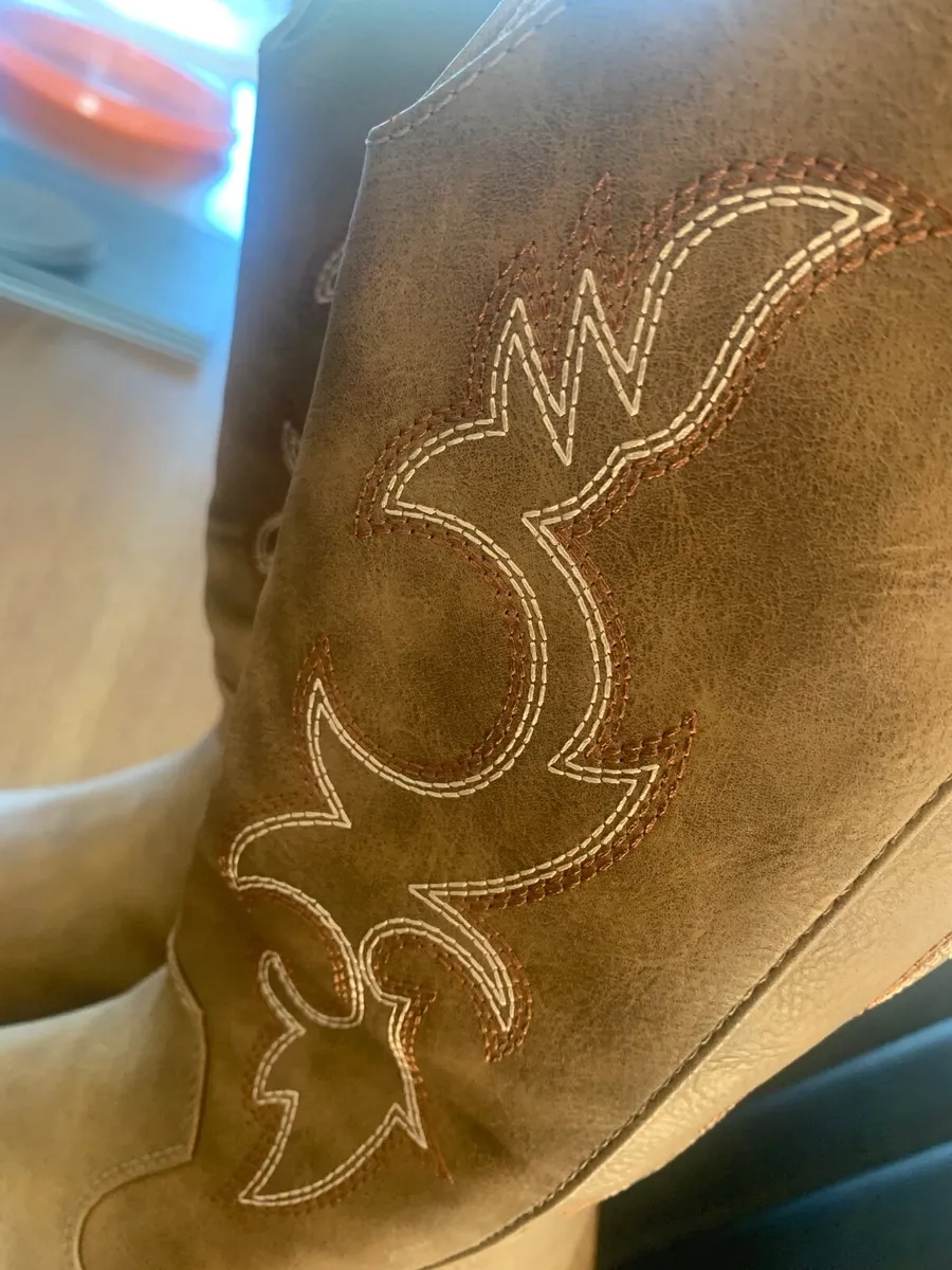 Cowboy Boots - Image 4