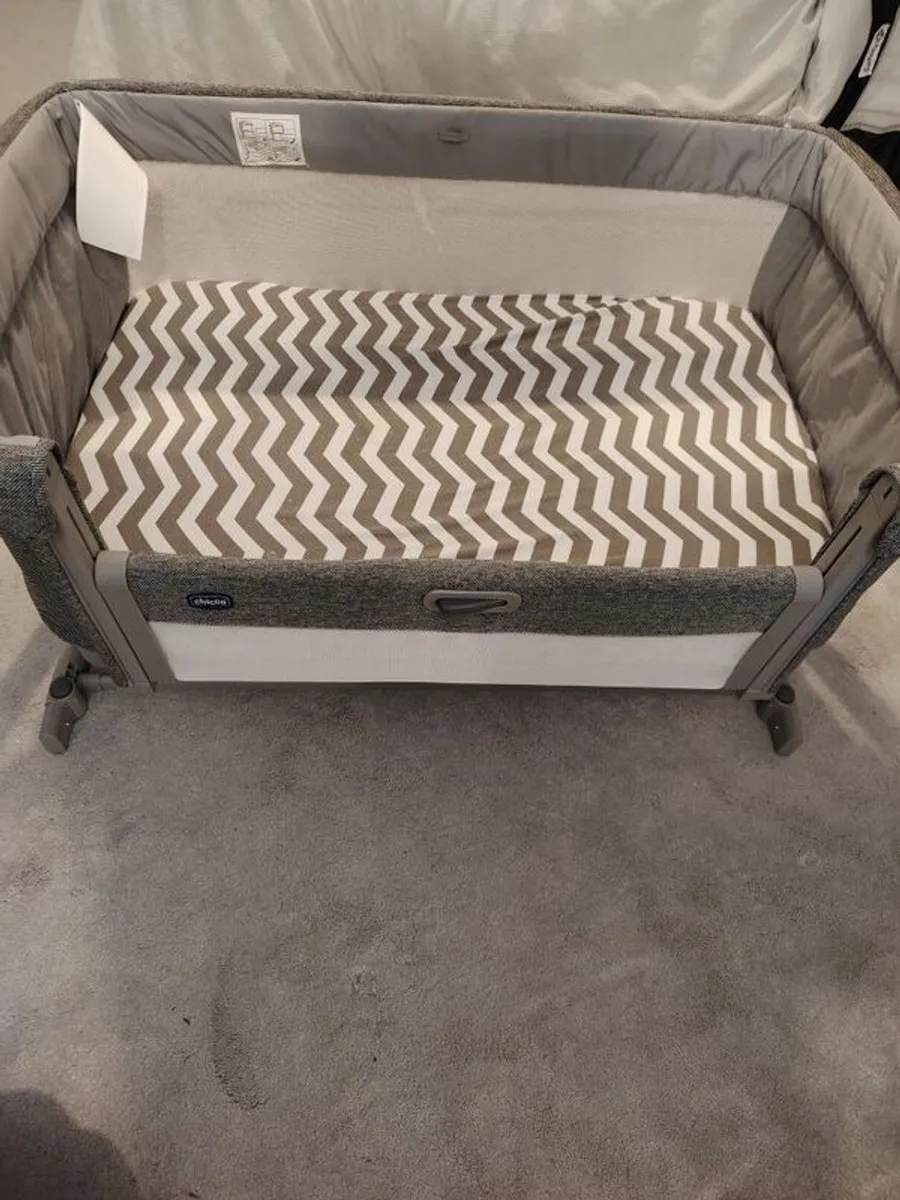Chicco Next2me Magic Evo bedside crib - Image 3