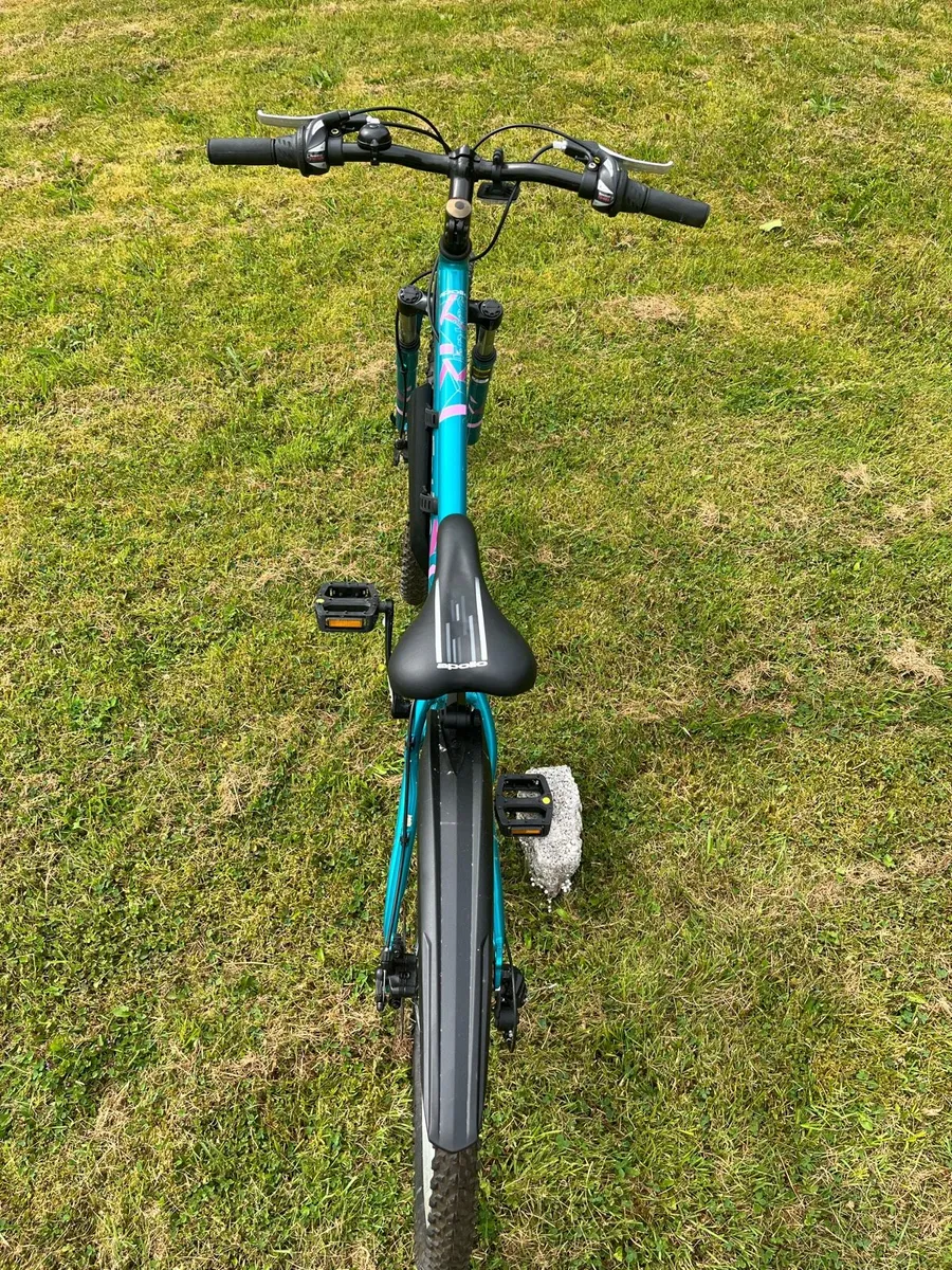 Apollo Entice Mountain Bike - Excellent Condition - Image 2