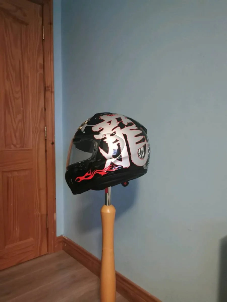 Premium bike gear - Arai helmet/Alpinestars jacket - Image 3