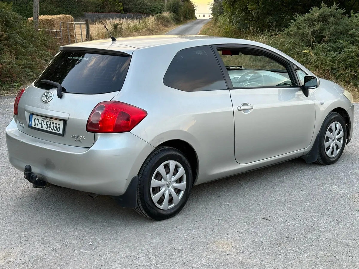 ** Toyota auris 1.4 D4D Doe 7/27 ** - Image 2