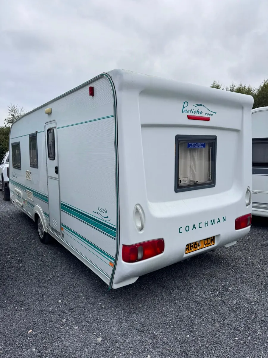 Coachman pastiche 4 berth caravan - Image 4