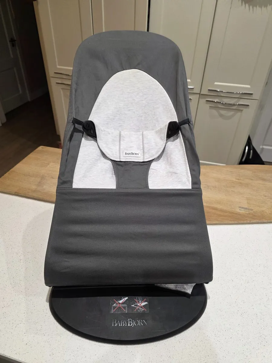 BabyBjorn Baby Bouncer Bliss - Grey - Image 1