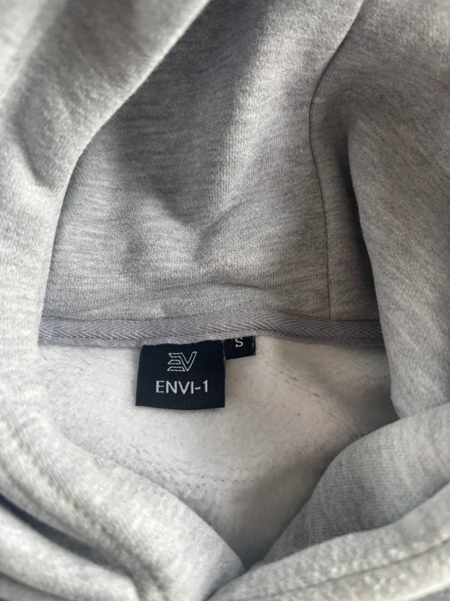 Envi spray tracksuit - Image 4