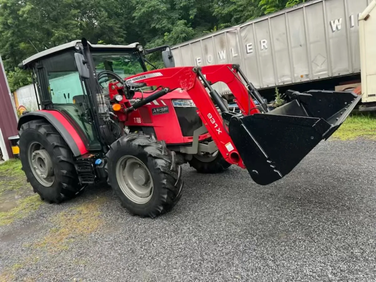 2018 Massey Ferguson 4710 - Image 3