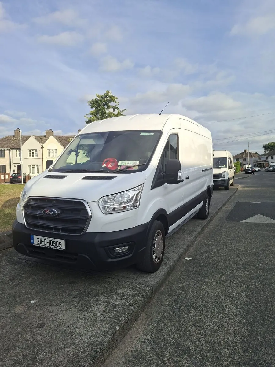 2021 Ford transit 350l trend line model - Image 2