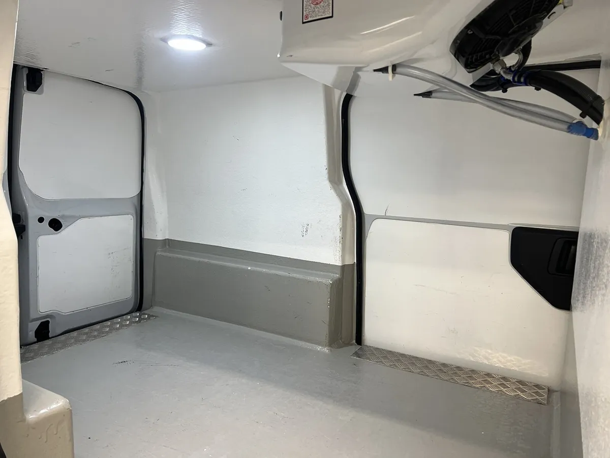 VB - 2024 Vauxhall Vivaro Refrigerated Van - Image 3