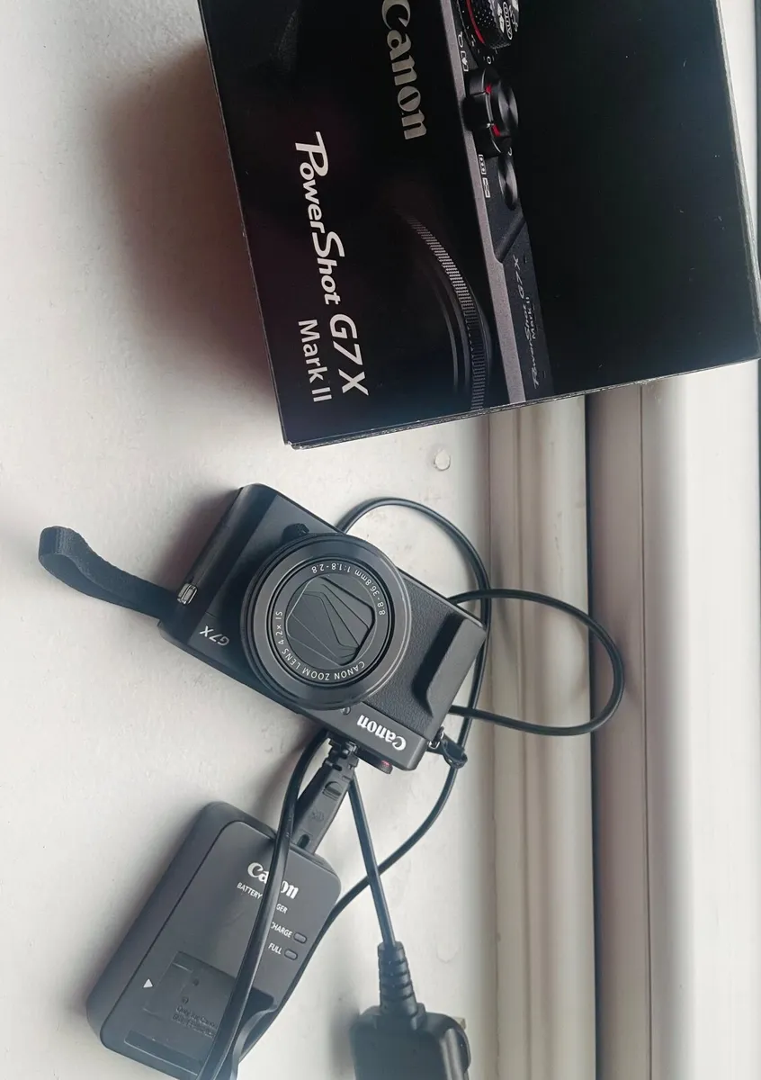 Canon G7x Mark ii Camera|| excellent condition - Image 1