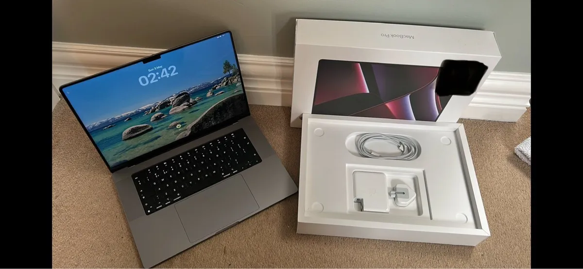 MacBook Pro M2 16” Pro Chip - Image 1