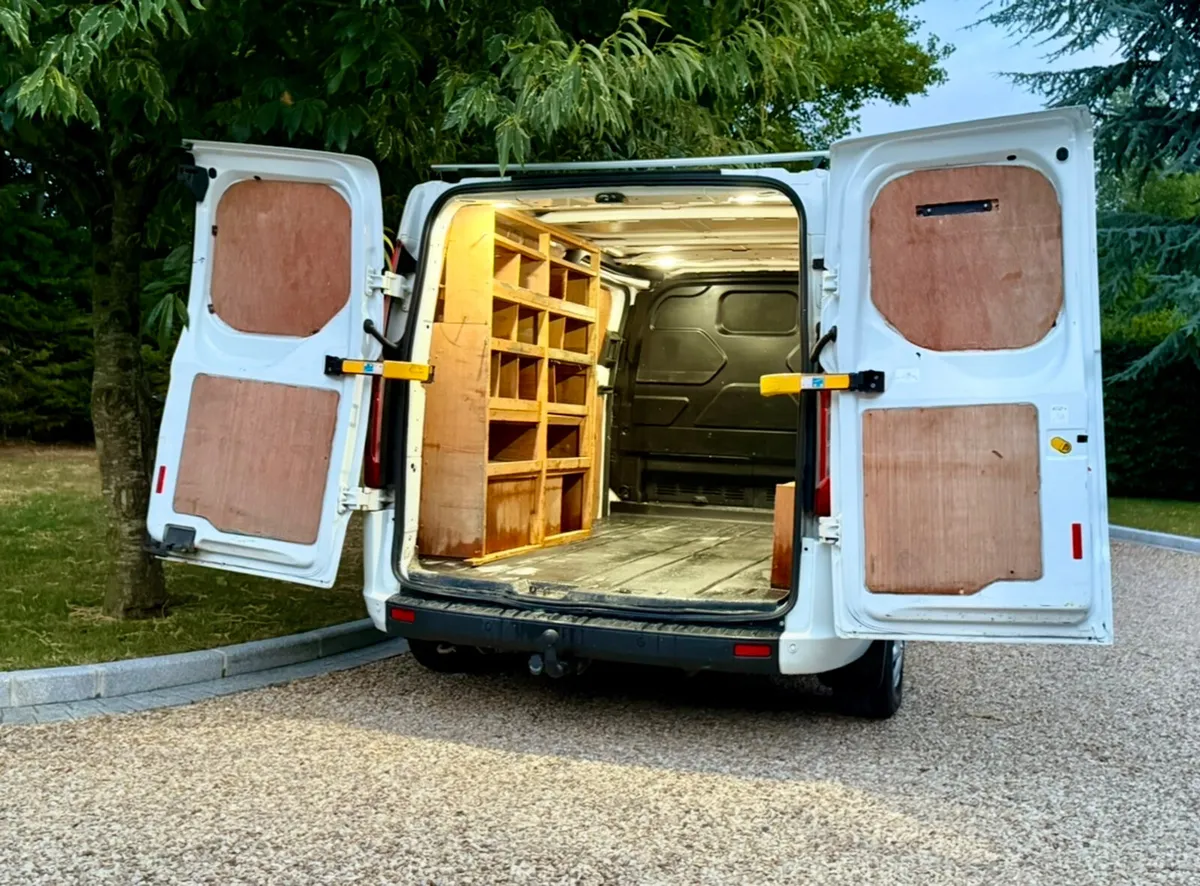 201 Ford Transit Custom Trend 130Bhp ,  Belt done - Image 2