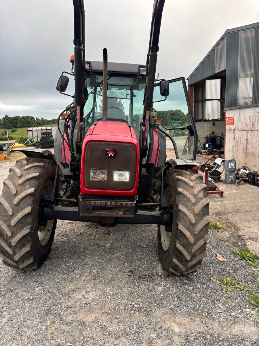 Massey Ferguson 4270 - Image 3