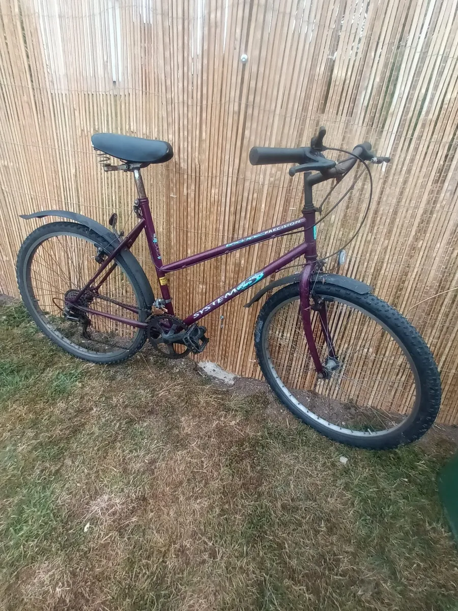 2 ladies bikes - Image 1