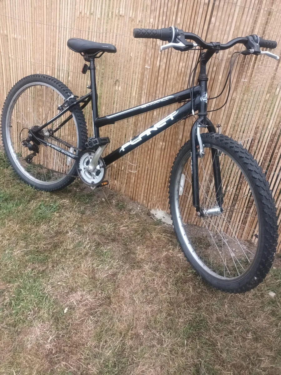 2 ladies bikes - Image 2