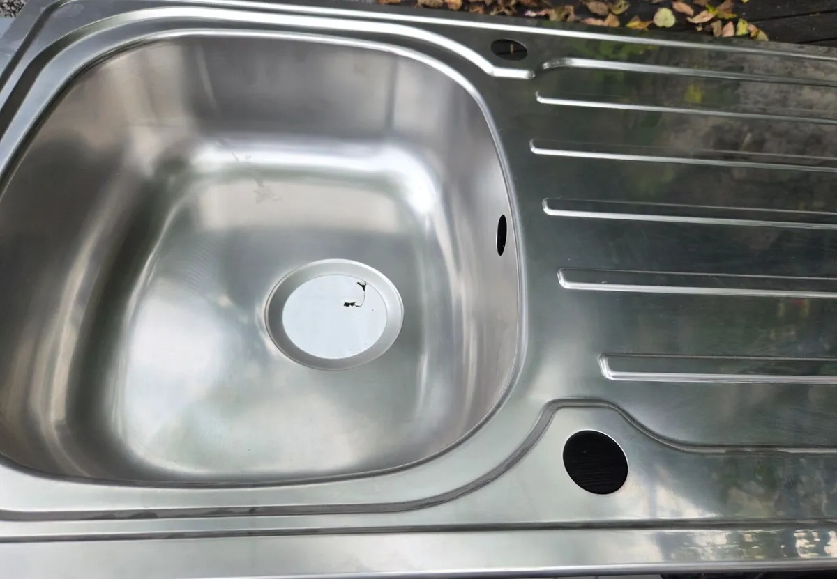 New Stainless steel 1 Bowl Sink - Image 4