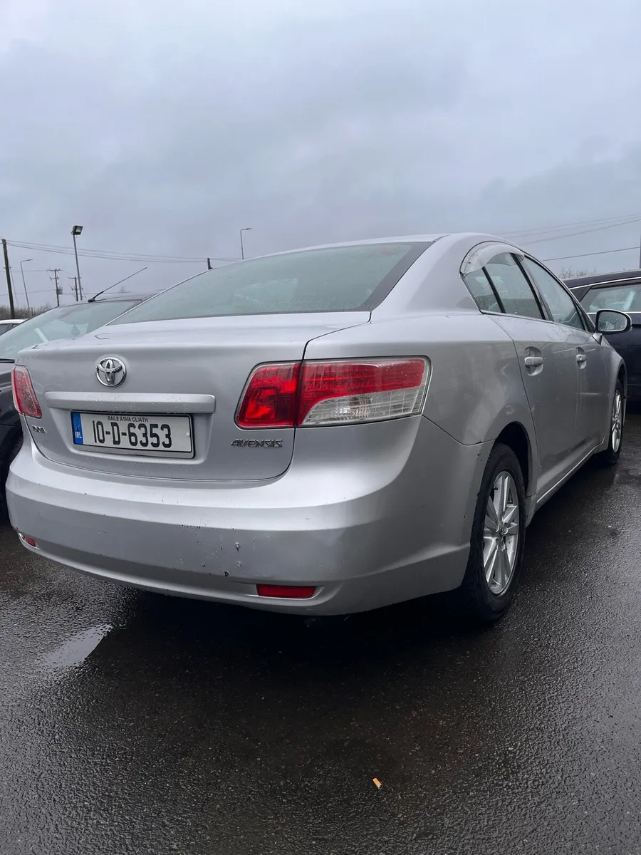 Toyota Avensis/ Petrol - Image 3