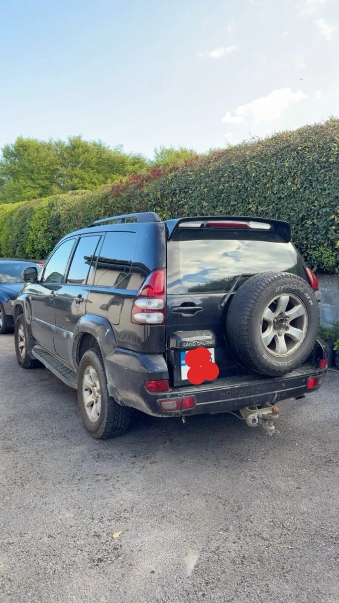 Toyota Land Cruiser - Image 3