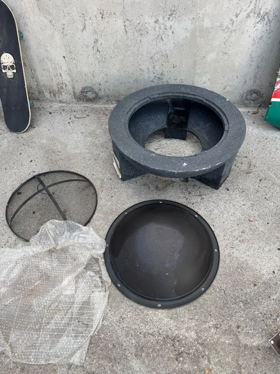 Fire pit - Image 4