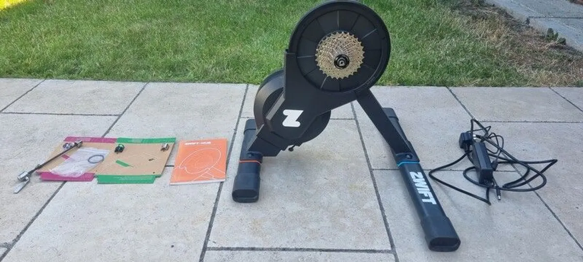 Zwift hub turbo trainer - Image 3