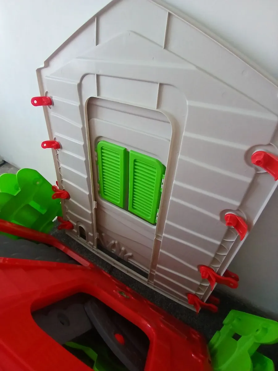 Kids plastic play house - Image 3