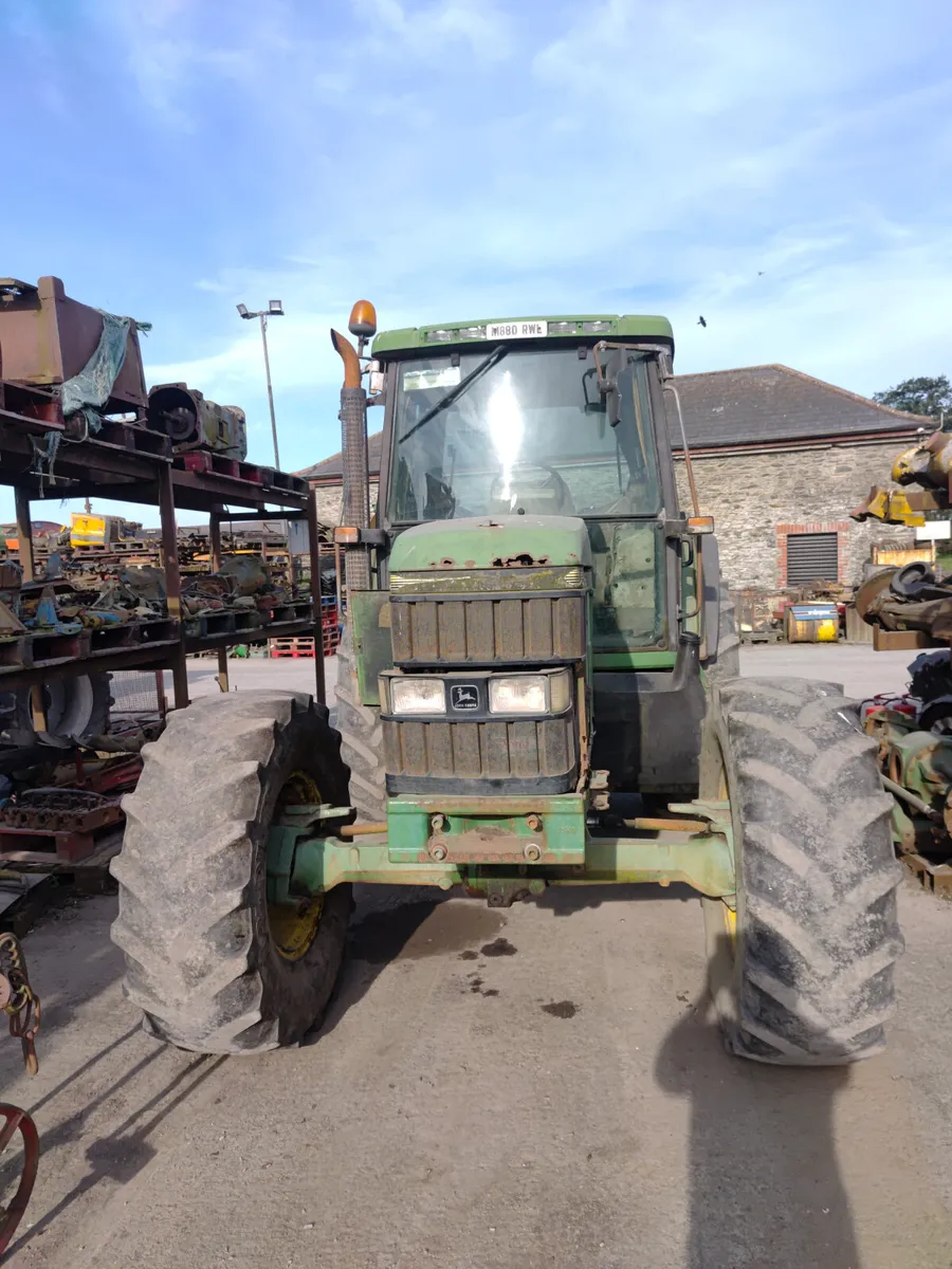 John deere - Image 1