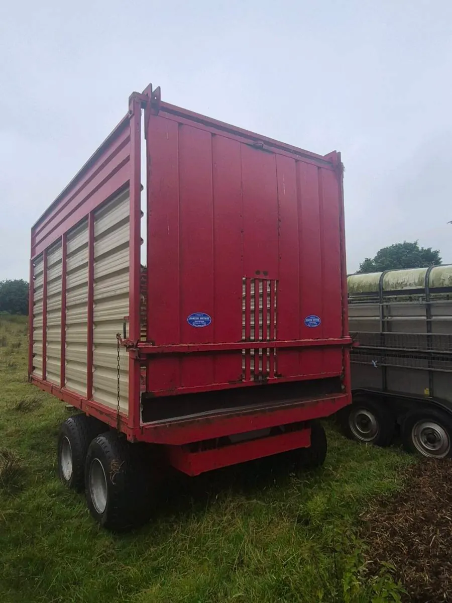 Johnston Silage trailer - Image 2