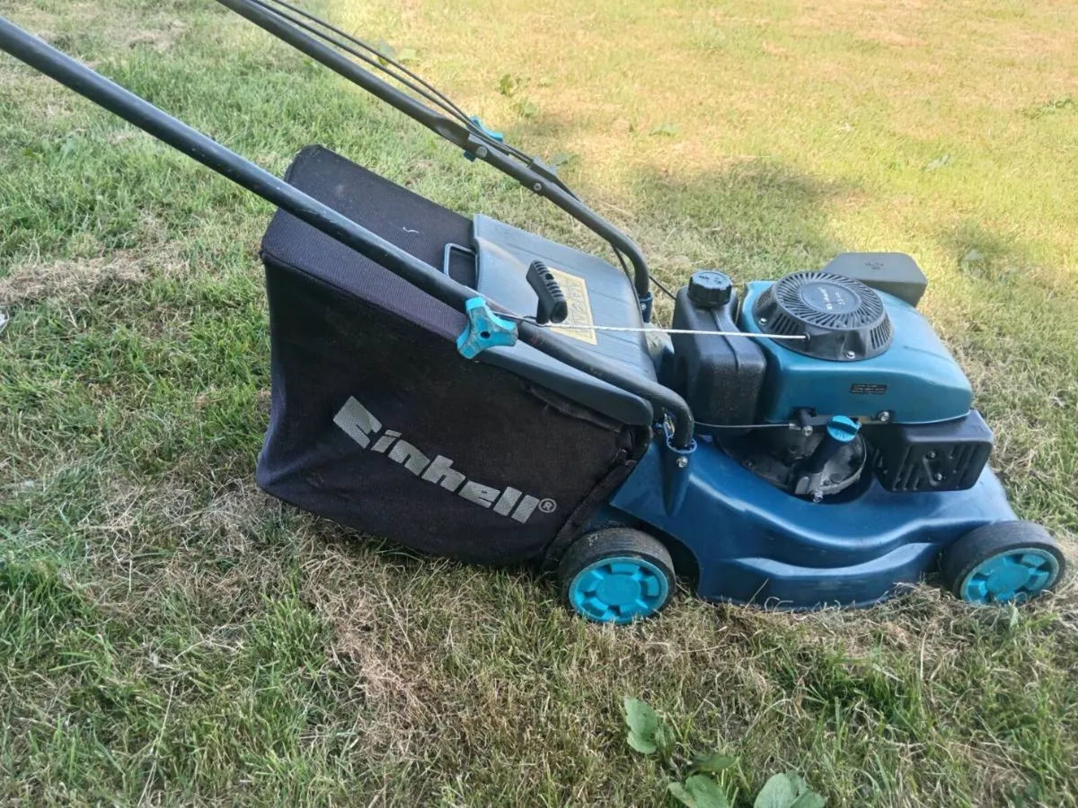 Lawnmowers - Image 2