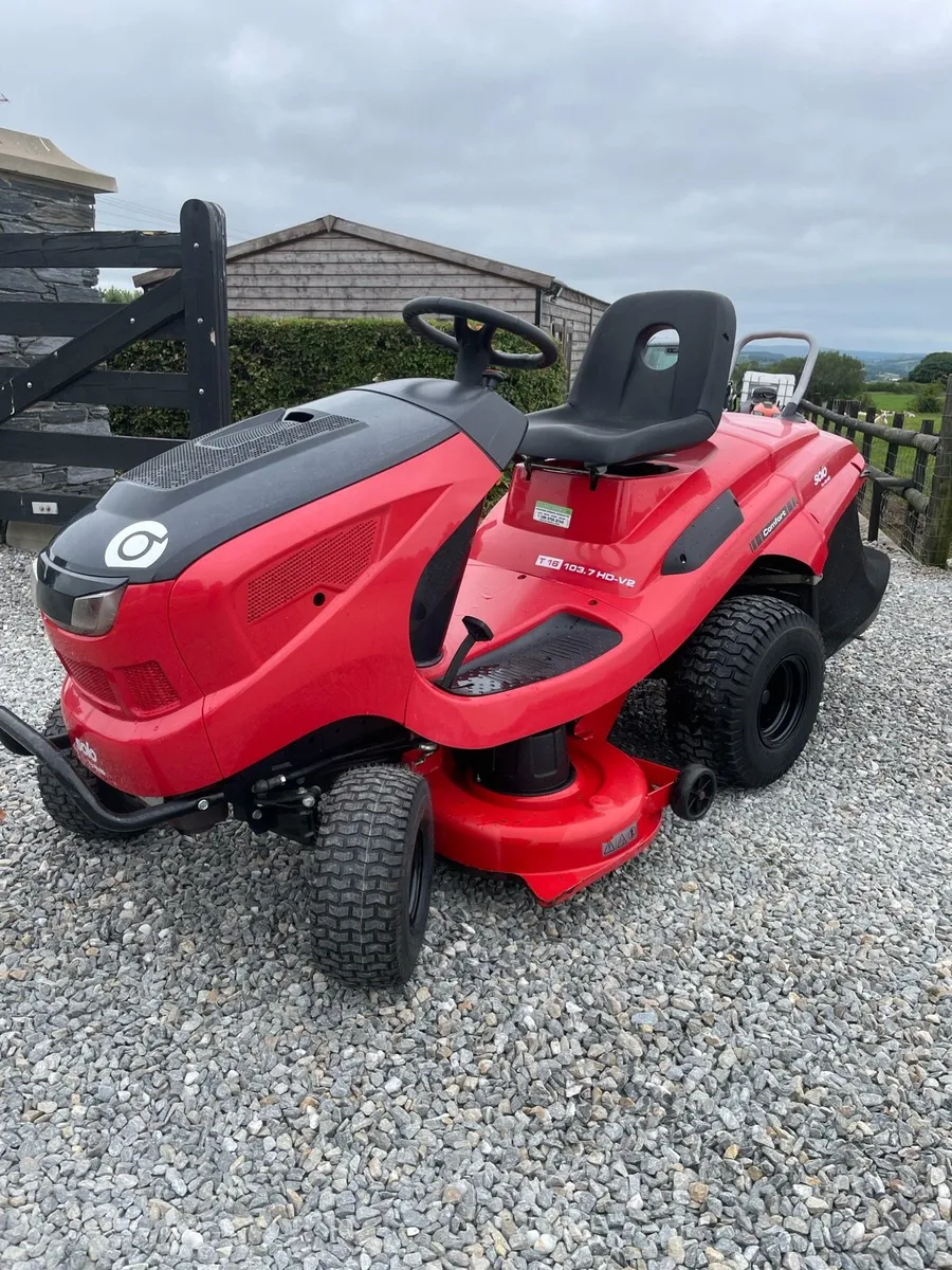 Solo T16-103.7 HD lawnmower - Image 1