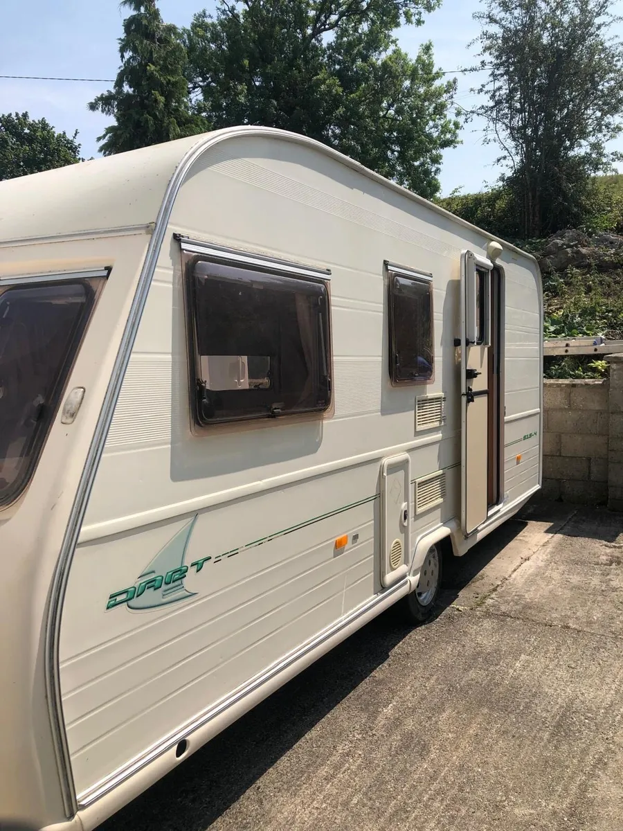 Avondale Dart 4 berth - Image 4
