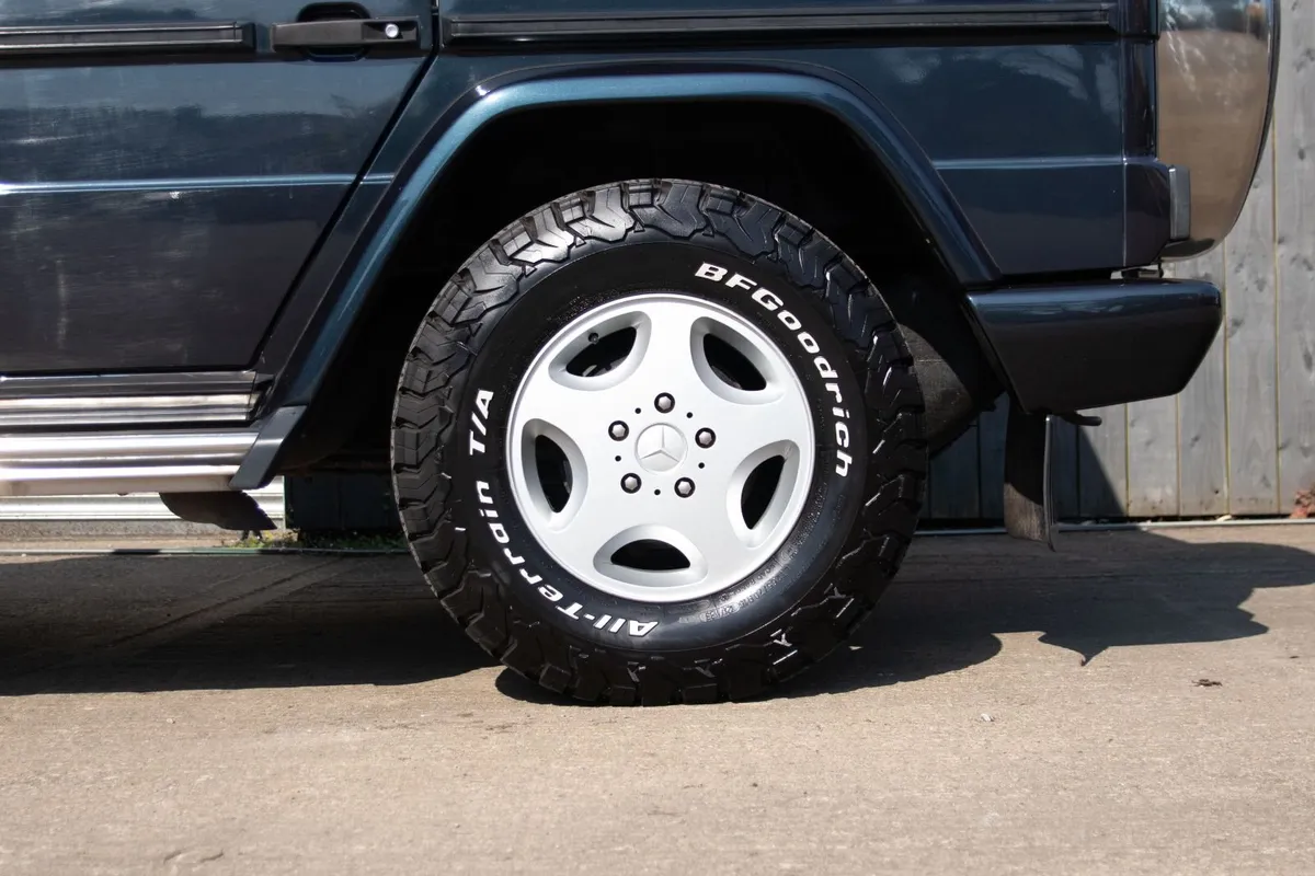 1996 Mercedes-Benz G Class G320 LHD 72K MILES - Image 3