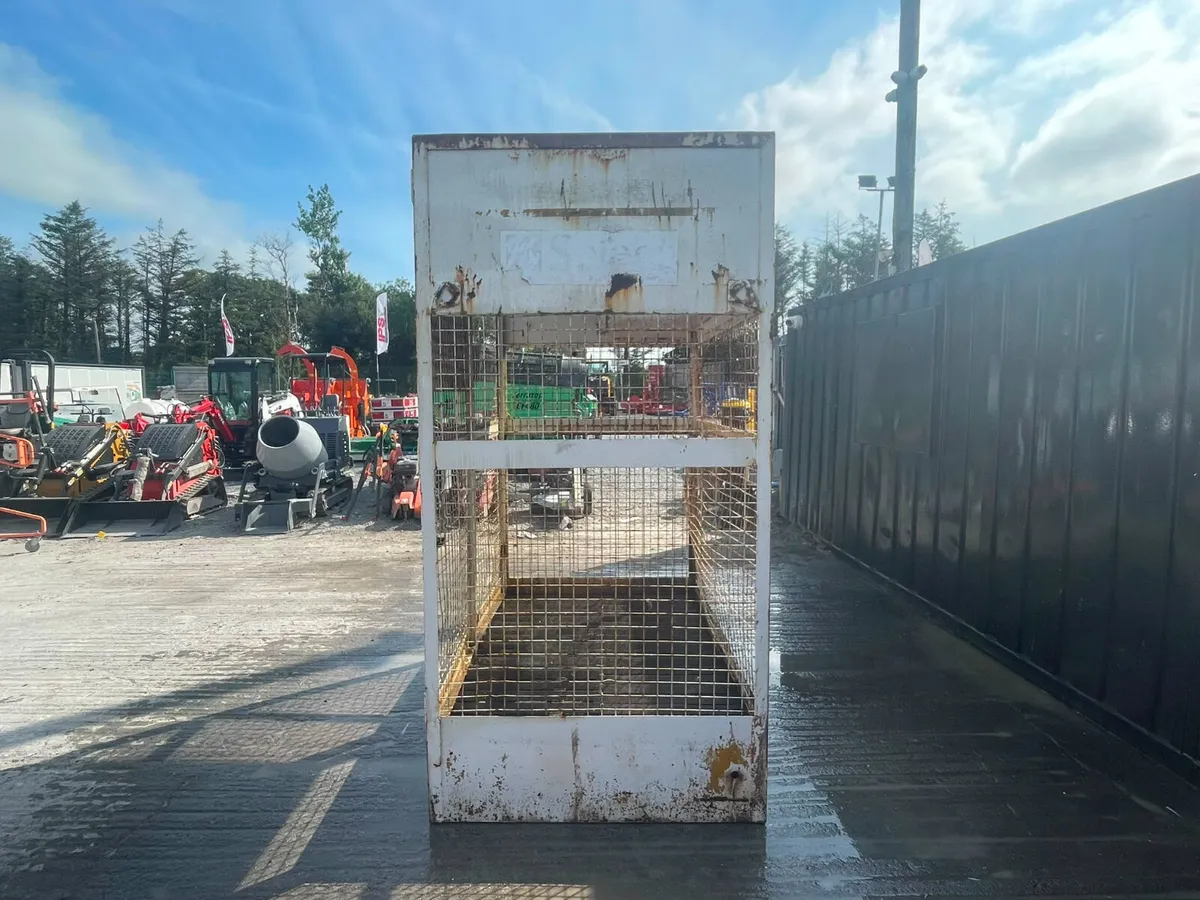 Steel Cosh Cage With Drip Tray - Image 4