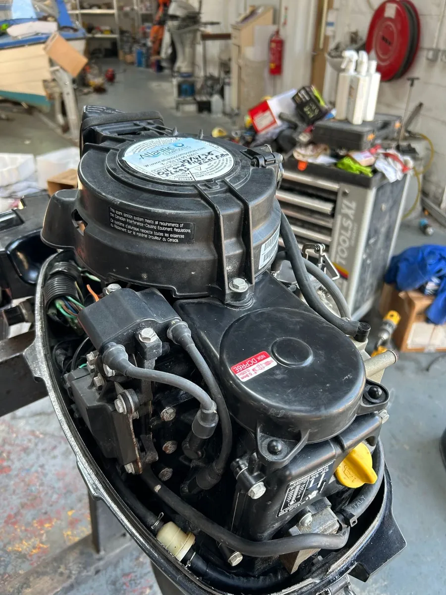 Mercury 9.9hp Four Stroke Short Engine - Image 4