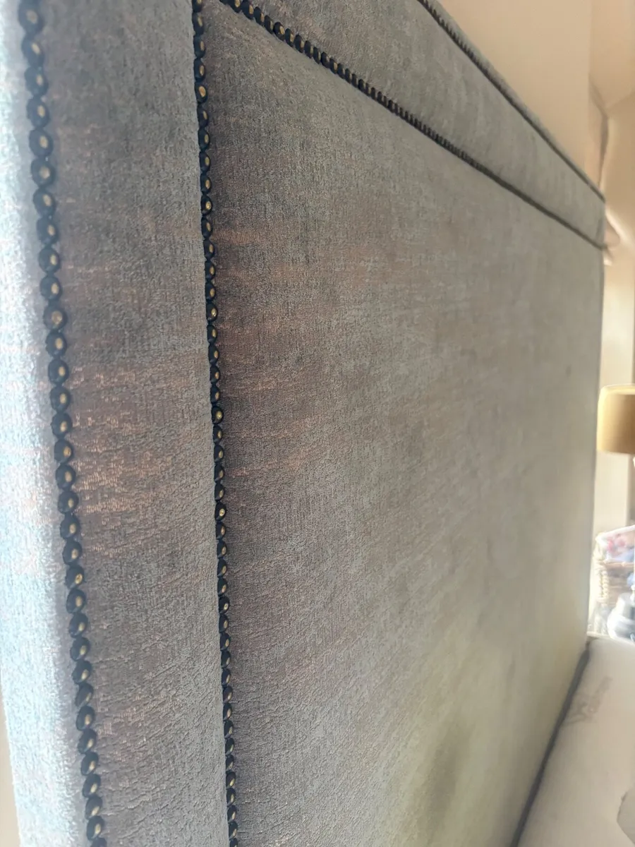 King size headboard - Image 1