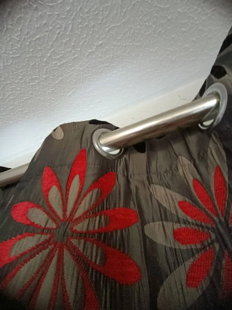 Curtains x 2 pairs - Image 4