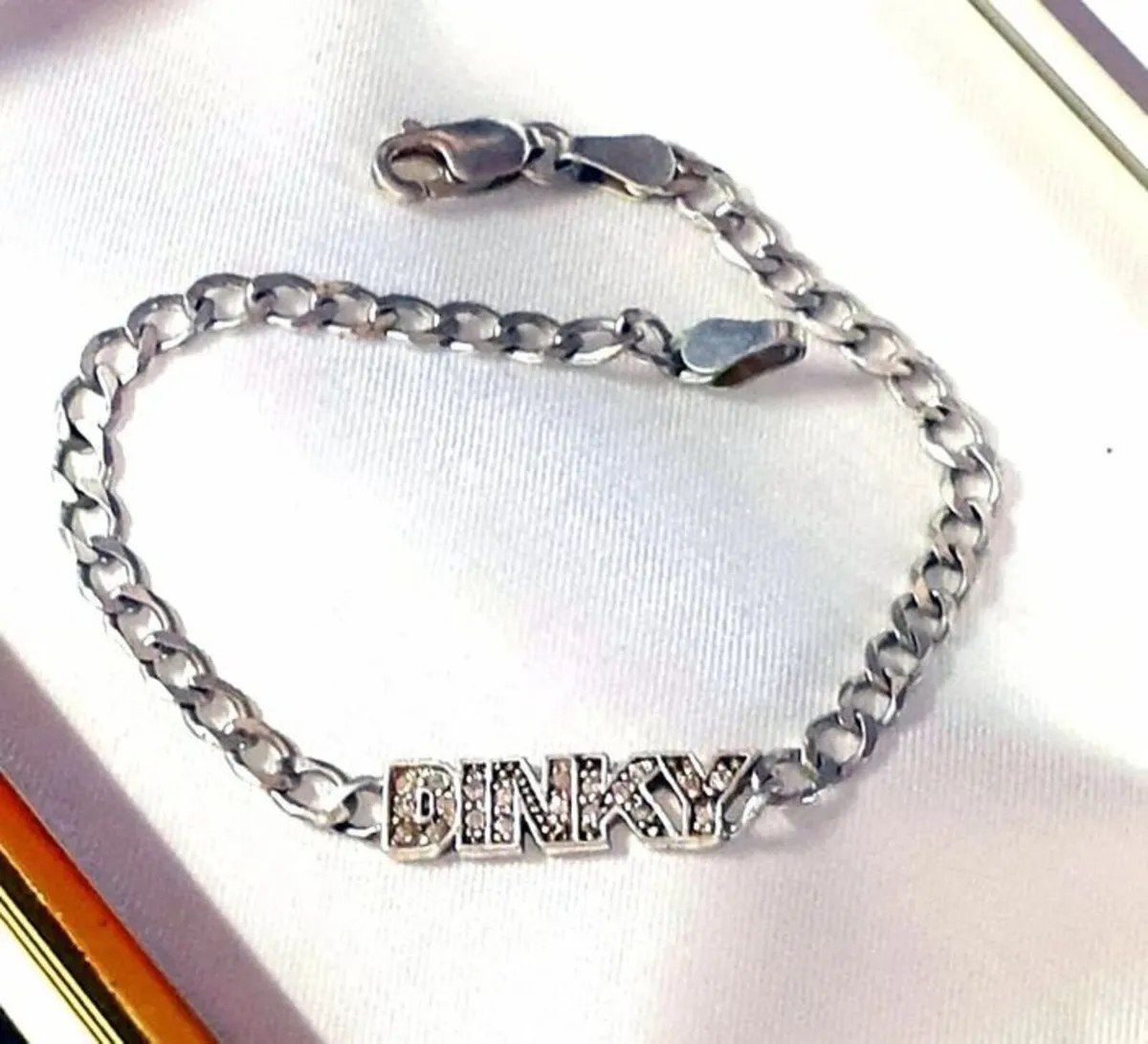 Vintage Hallmarked Silver Gemset Logo Bracelet - Image 3