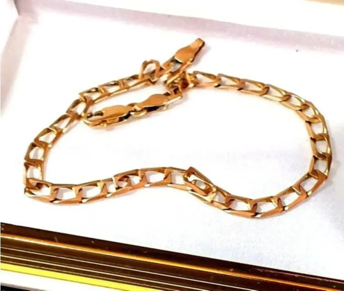 Vintage 9ct Gold Unisex Bracelet - Image 2