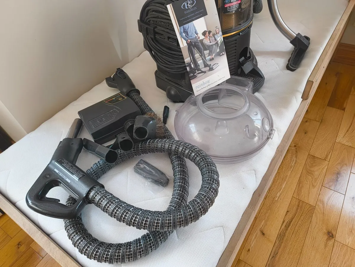 Hoover - Image 2