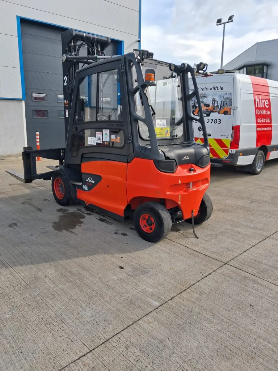 Linde E40 Electric forklift - Image 3