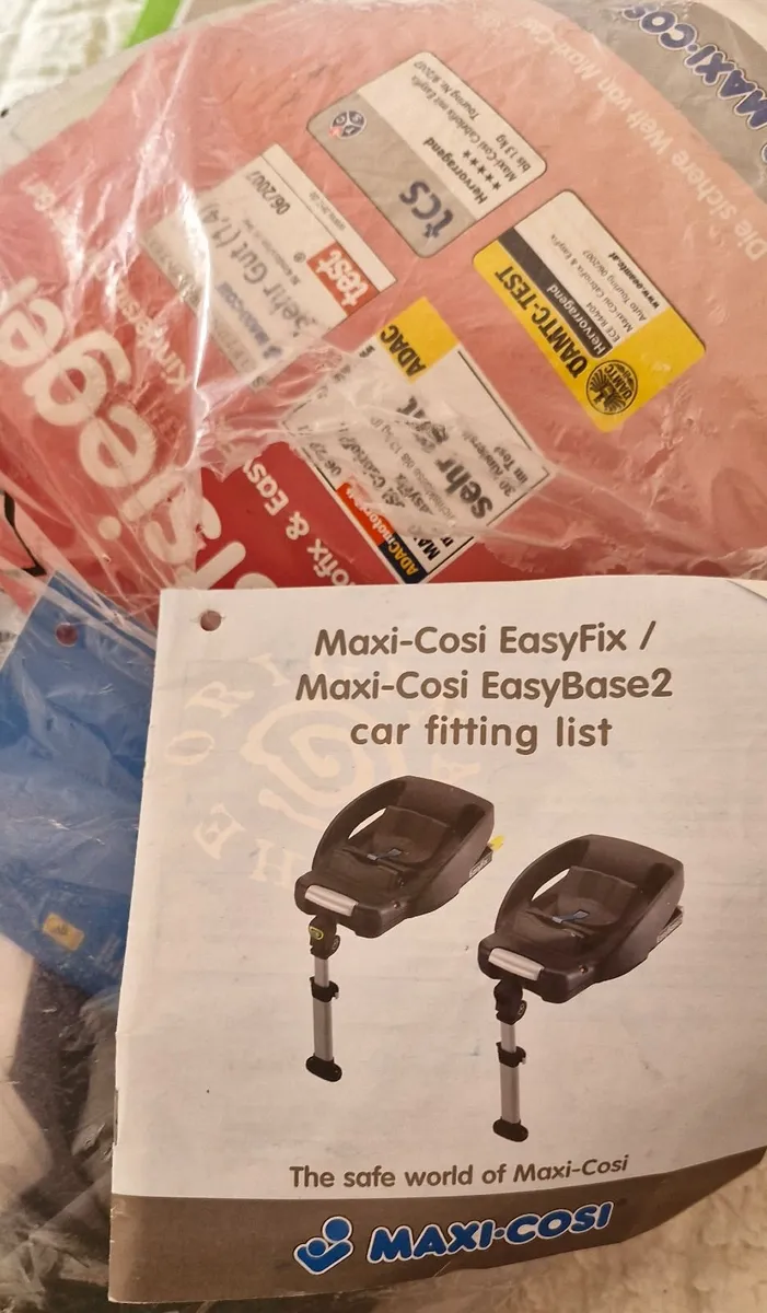 Unused Maxi Cosy Easy Fix Base - Image 1