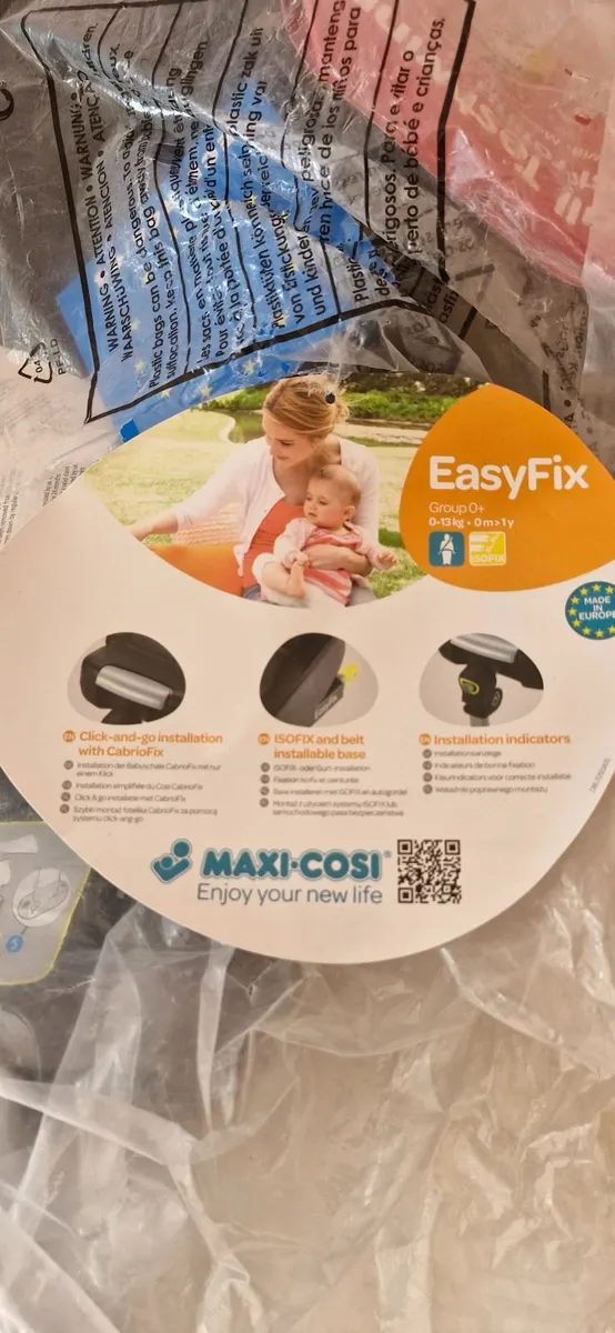 Unused Maxi Cosy Easy Fix Base - Image 3