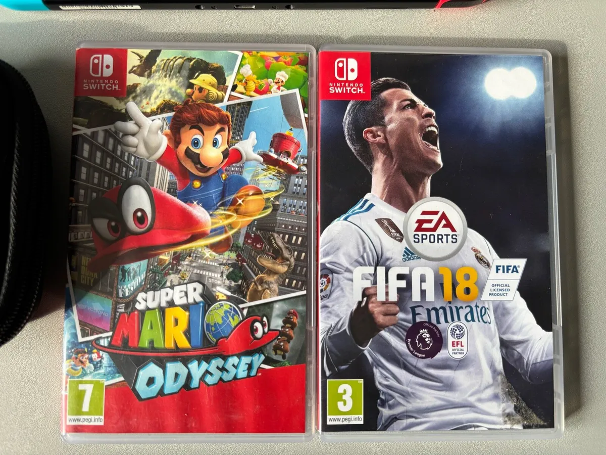 Nintendo Switch - Image 2